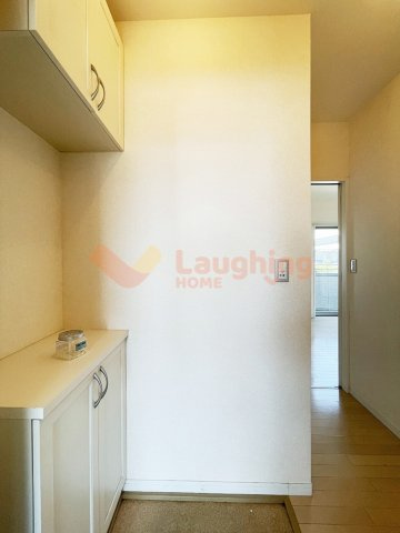 サンビスタ21の玄関|きれいな玄関です