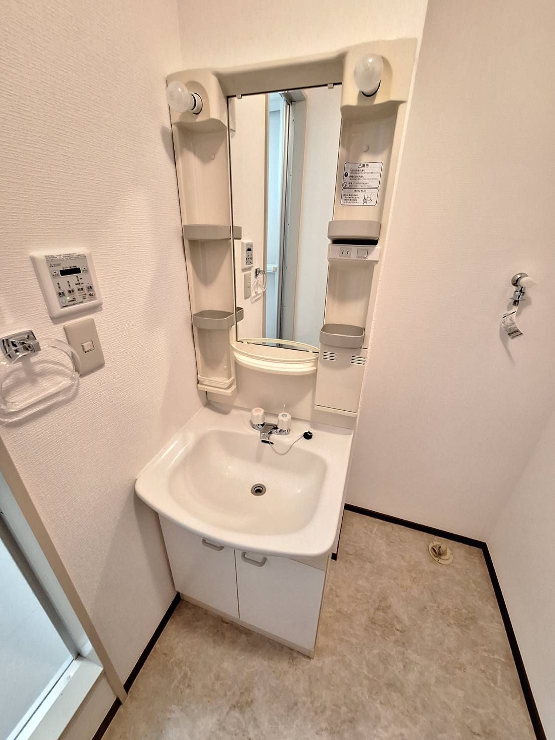 メゾン坂ノ下の玄関