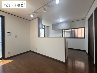 【居間・リビング】 | 深谷市上野台　中古住宅   | 現地(2025年4月撮影)