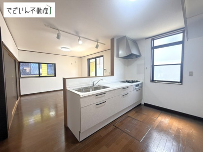 【キッチン】 | 深谷市上野台　中古住宅   | 現地(2025年4月撮影)
