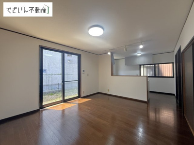 【居間・リビング】 | 深谷市上野台　中古住宅   | 現地(2025年4月撮影)