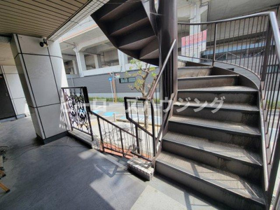 【ロビー】 | ビーハイブビル