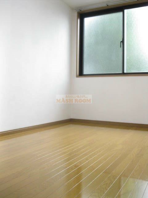 パークハイツ桃井の居間・リビング