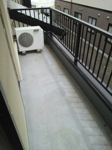 ニューシティ藤澤Ｂ棟のバルコニー