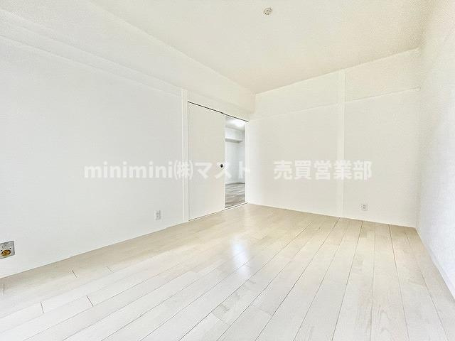 コーポあびこの洋室