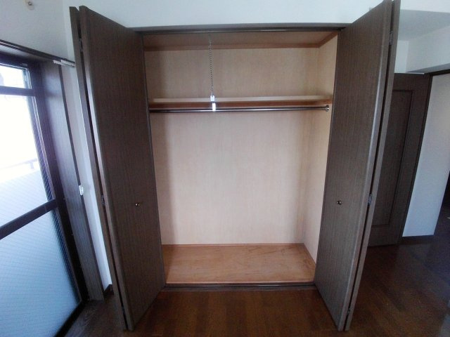 アゼリア六甲の収納