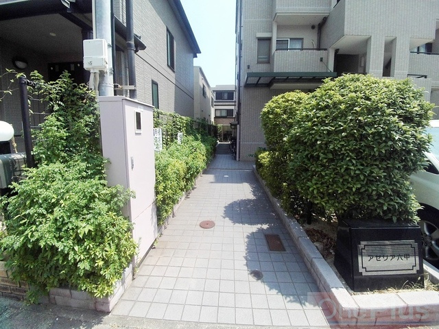 アゼリア六甲のエントランス