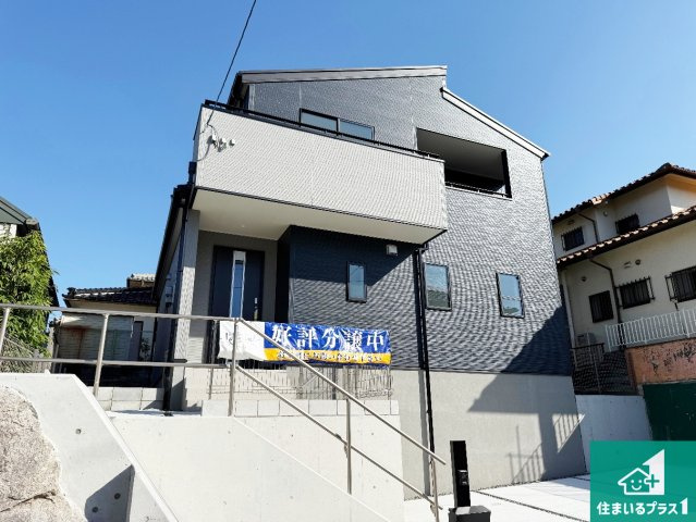 神戸市北区筑紫が丘　第3期　新築一戸建ての外観|お客様に長く安心して住んでいだだける事にこだわった家づくり！住んでからのアフターサービスにもしっかりと取り組んでいます！