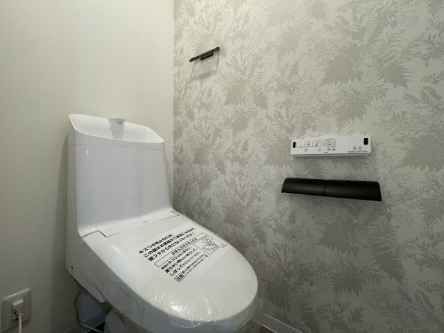 練馬区旭丘1丁目 限定1棟のトイレ|トイレは1階と2階の2箇所に設置 朝の忙しい時間帯も安心です