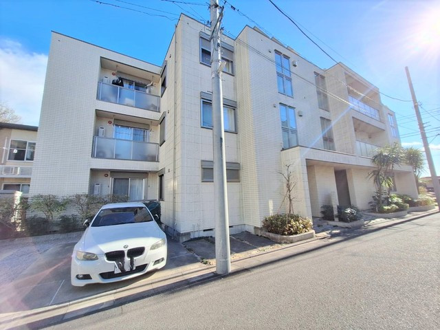 ラ・レーヴ新川崎の外観