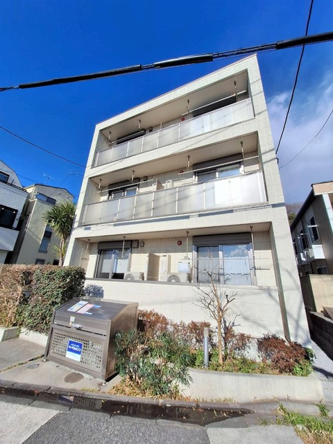 ラ・レーヴ新川崎のエントランス|オートロック・宅配ＢＯＸ付　耐震耐火旭化成へーベルメゾン