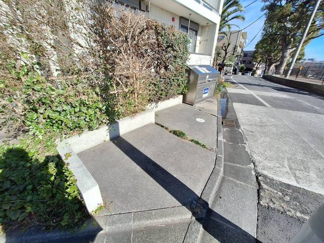 ラ・レーヴ新川崎の周辺