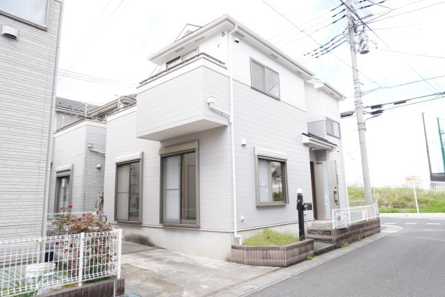 草加市長栄1丁目 中古戸建の外観