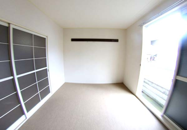 メゾンフローレンスの洋室|落ち着いた色調の洋室です