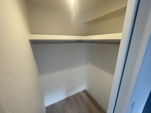 セレニテ新大阪グランデ ミリュー　仲介手数料無料の収納