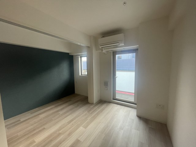 セレニテ新大阪グランデ ミリュー　仲介手数料無料の居間・リビング