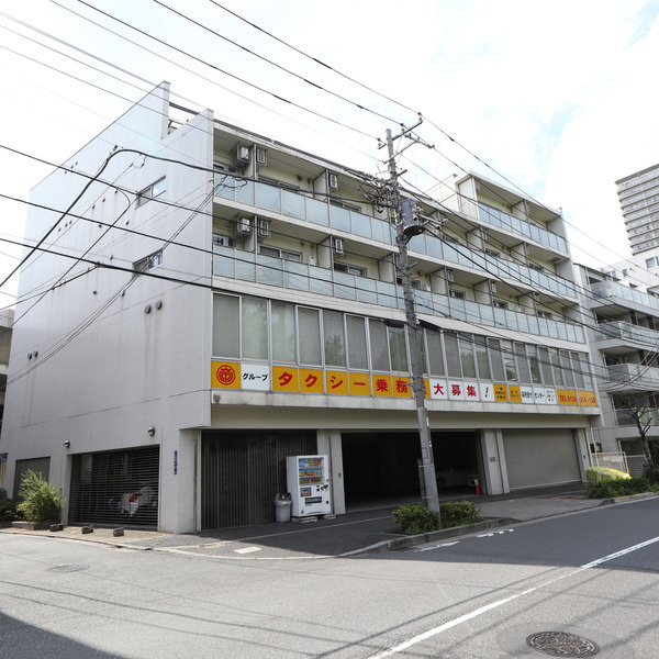 パークフロントの外観