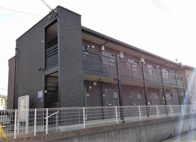 三木市大塚１丁目のアパートの外観