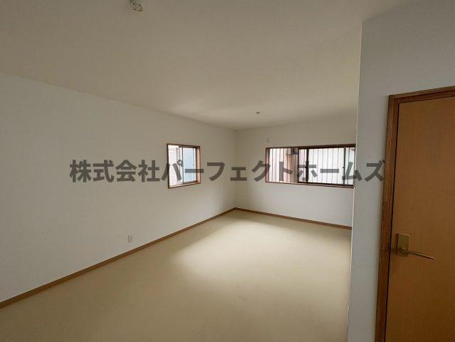 東大利町戸建　賃貸の洋室|広々とした洋室です