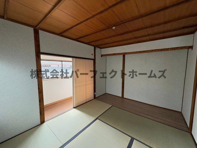 東大利町戸建　賃貸の和室|ゆったりとくつろげる和室です