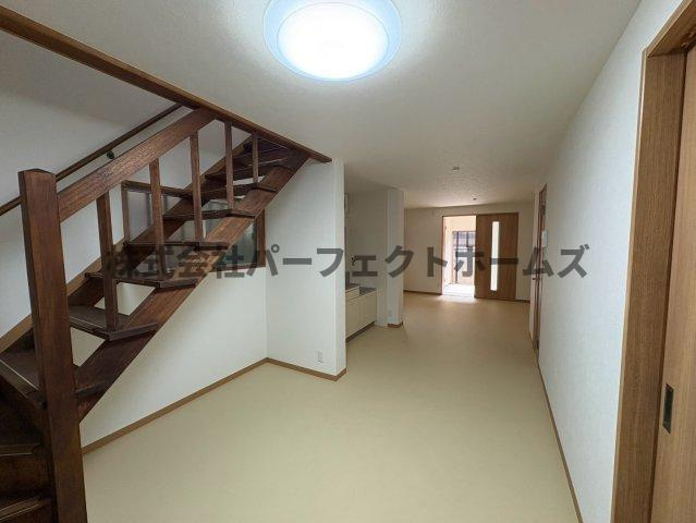 東大利町戸建　賃貸の居間・リビング|リビングです