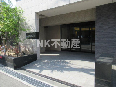 【エントランス】 | Gran Le Ciel（高井田賃貸） | 清潔なエントランスです