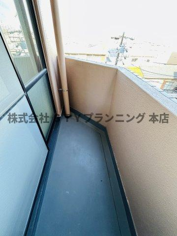 仲介手数料０円！プロビデンス新瑞橋のバルコニー