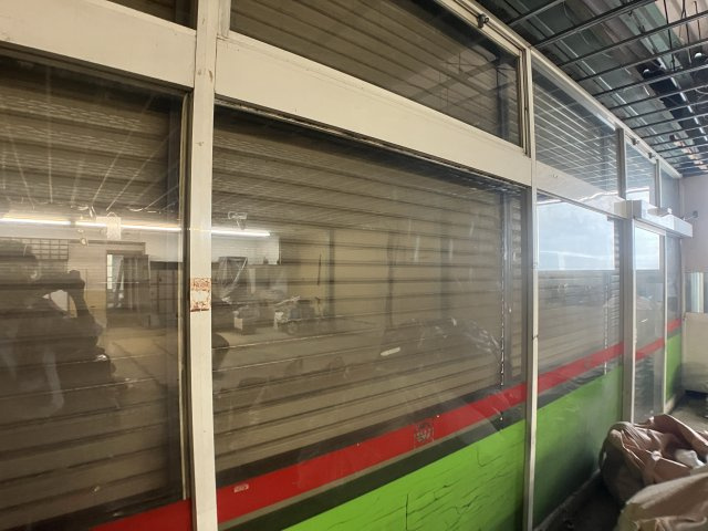 ヱヶ屋敷貸店舗の内装