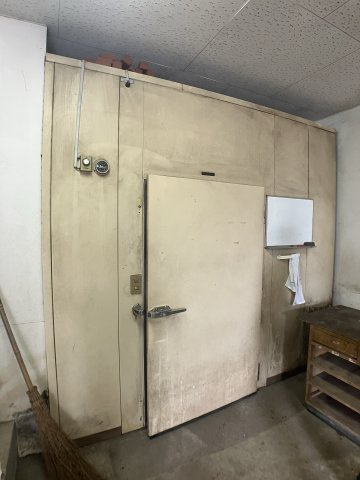 ヱヶ屋敷貸店舗の内装