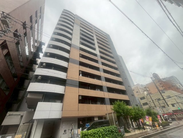 セレニテ本町グランデの外観