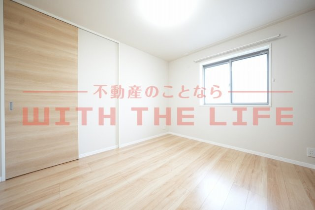 シャーメゾンレジデンス夜明【キャッシュバック対象物件】の洋室|個人の部屋や寝室として使える洋室です