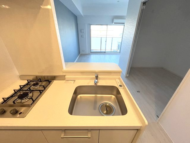 Alivis北梅田のキッチン