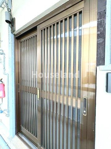 聖和荘 のエントランス