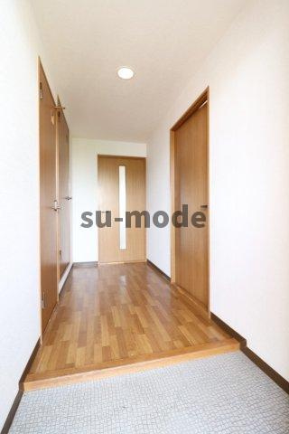 プランドール耳原の玄関