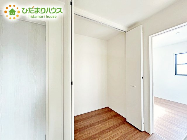 【収納】 | 笠間駅前1期　新築戸建　1号棟 | クローゼットには、衣類や日用品などを整理整頓して収納できますね！