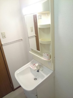 【洗面所】 | エヴァーグリーン　Ｂ