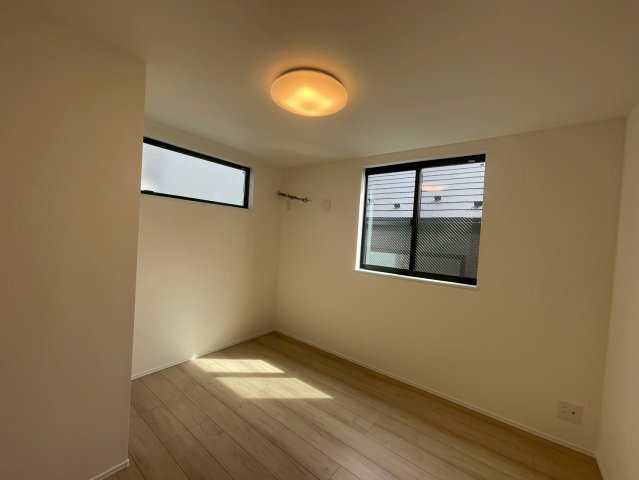 横浜市鶴見区下野谷町4丁目 新築戸建て【仲介手数料無料】