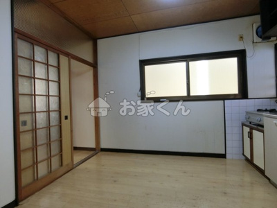 【居間・リビング】 | 鈴蘭台東町2丁目13-5貸家