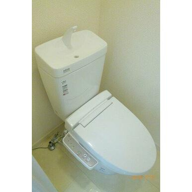 グランジュテ矢取のトイレ|コンパクトで使いやすいトイレです※別号室の写真になります