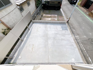 【駐車場】 | ゆったり停められる駐車スペース