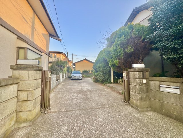 鹿嶋市宮津台中古戸建の駐車場