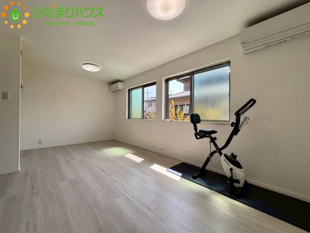 深谷市武蔵野　中古一戸建ての内装|白を基調としているので、
どんなインテリアでも映えますね✧