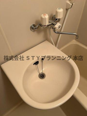 仲介手数料０円！アーバンビル早川の洗面所