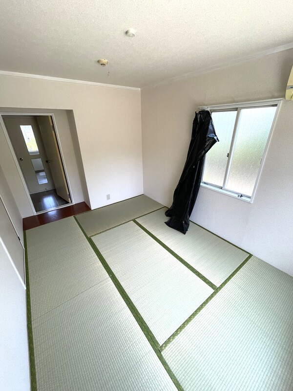 グランドヒル岡上Aの寝室