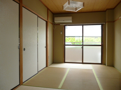 【寝室】 | ユタカハイツ