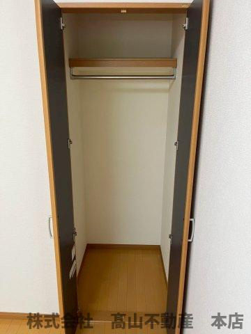 宗像市稲元４丁目のアパートの収納