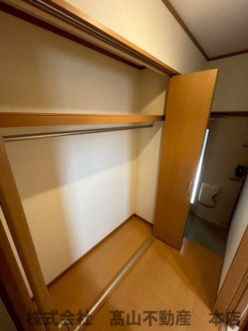宗像市稲元４丁目のアパートの収納
