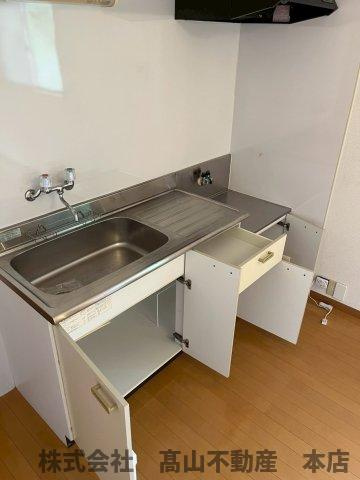 宗像市稲元４丁目のアパートのキッチン