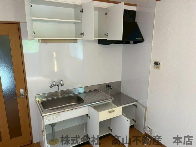 宗像市稲元４丁目のアパートのキッチン