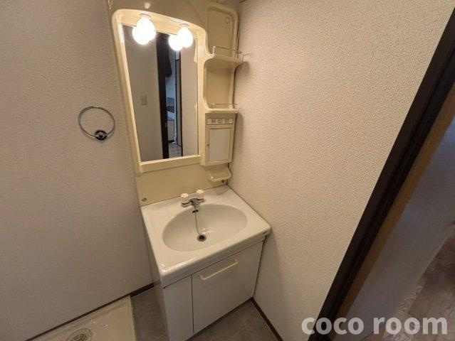 Surplusホープの独立洗面台